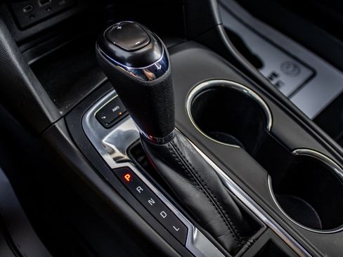 Used 2020 Chevrolet Equinox LT image 34