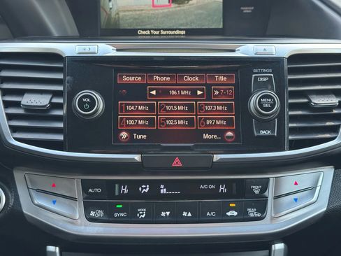 Used 2015 Honda Accord EX image 23