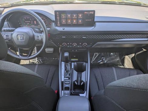 Used 2025 Honda Accord Sport image 17