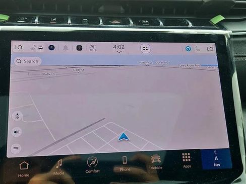 Certified 2025 Jeep Grand Cherokee L Limited w/ Luxury Tech Group II image 7