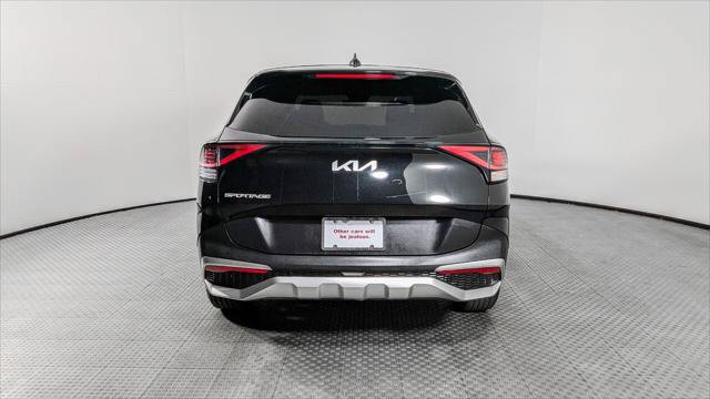 Used 2024 Kia Sportage LX FWD image 7