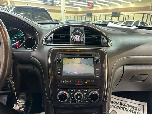 Used 2015 Buick Enclave Leather AWD/4WD image 26