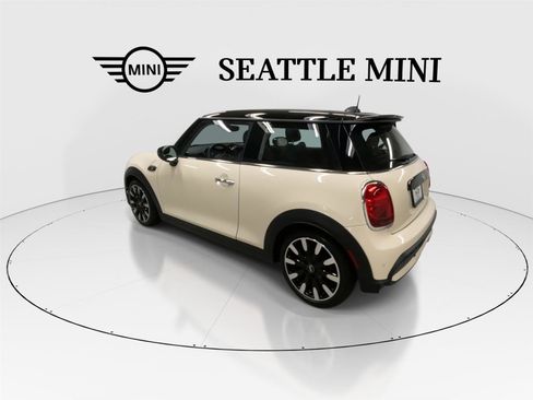 Certified 2023 MINI Cooper S w/ Premium Package image 8