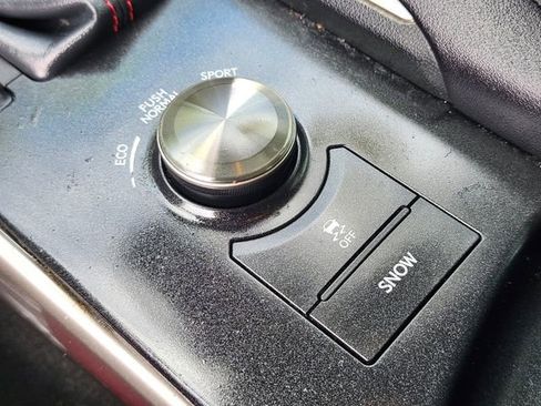 Used 2019 Lexus IS 300 AWD image 27