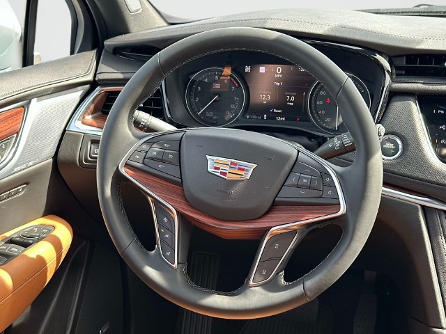 New 2026 Cadillac XT5 Premium Luxury AWD/4WD image 5