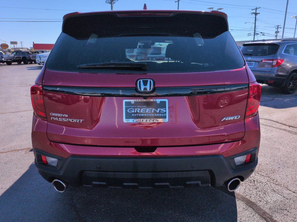 Used 2025 Honda Passport EX-L image 4