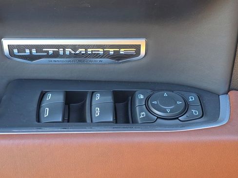 Used 2023 GMC Sierra 1500 Denali Ultimate AWD/4WD image 63