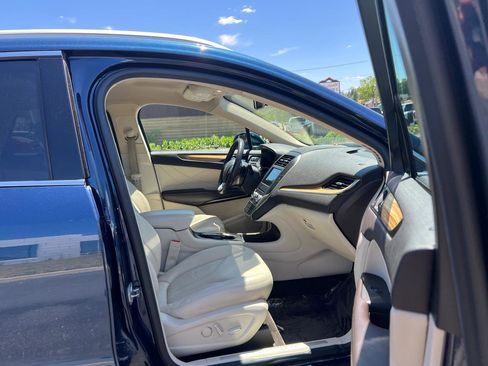 Used 2016 Lincoln MKC Select AWD/4WD image 37