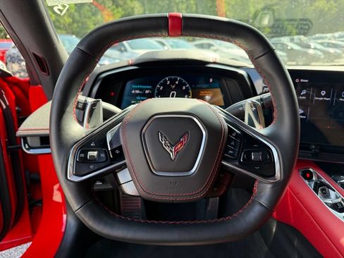 Used 2025 Chevrolet Corvette Stingray Preferred Conv w/ Z51 Performance Package RWD image 10