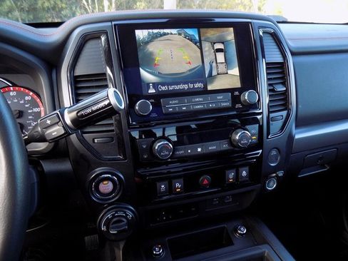 Used 2023 Nissan Titan PRO-4X w/ Pro-4x Convenience Package image 20