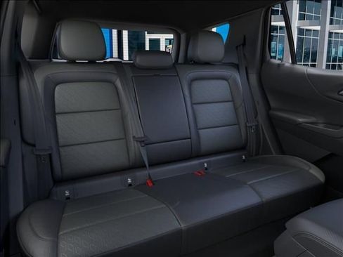 New 2026 Chevrolet Equinox LT AWD/4WD image 17
