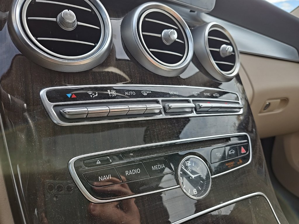 Used 2018 Mercedes-Benz C 300 4MATIC Sedan image 22