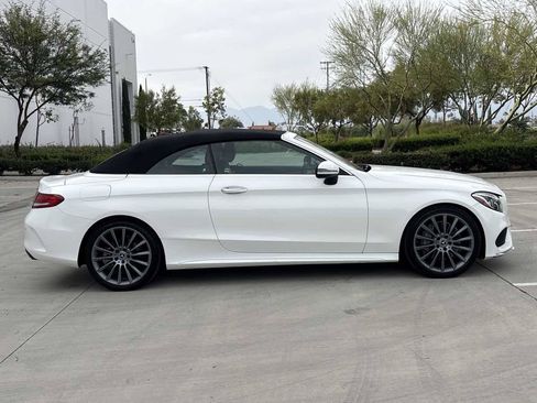 Used 2018 Mercedes-Benz C 300 Cabriolet image 2