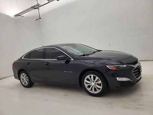 Used 2023 Chevrolet Malibu LT image 3