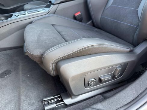 New 2026 BMW M235i xDrive w/ M Performance Package AWD/4WD image 19
