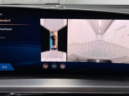 Used 2024 Cadillac Lyriq Sport RWD image 37