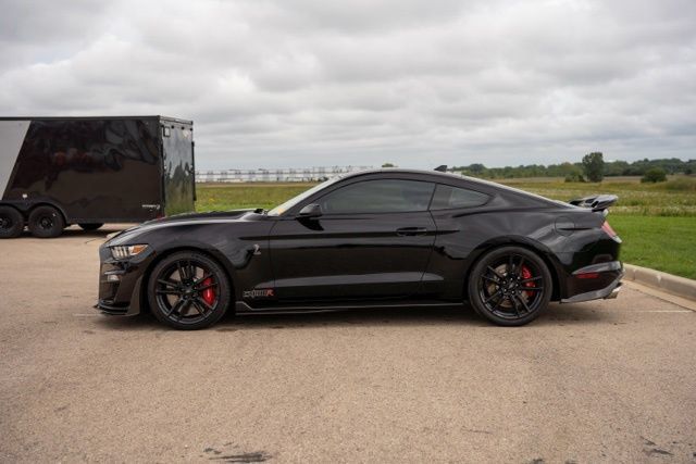 Used 2020 Ford Mustang Shelby GT500 w/ Technology Package RWD image 4