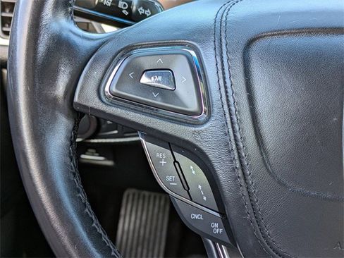 Used 2019 Lincoln MKZ Premiere image 23