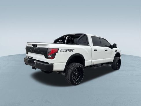 Used 2021 Nissan Titan PRO-4X w/ Pro-4x Convenience Package image 8