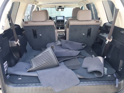 Used 2023 Lexus GX 460 Premium AWD/4WD image 37