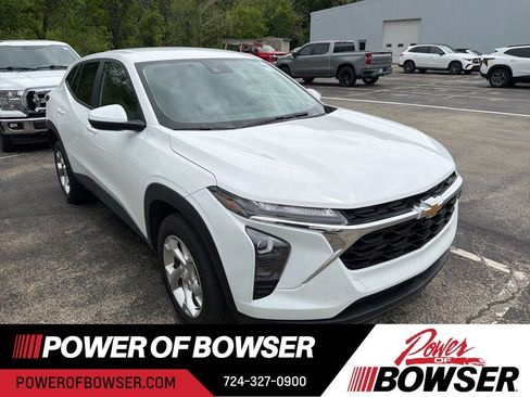 Certified 2024 Chevrolet Trax LS w/ LS Convenience Package FWD image 7