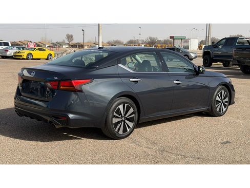 Used 2019 Nissan Altima 2.5 SL image 7