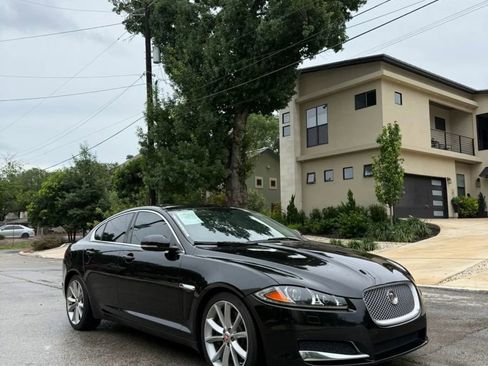 Used 2015 Jaguar XF Sport RWD image 1