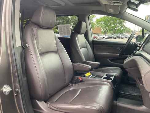 Used 2019 Honda Odyssey EX-L image 54