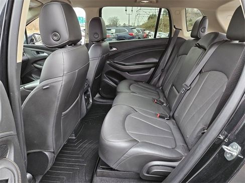 Used 2017 Buick Envision Essence image 9