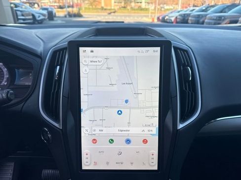 Used 2022 Ford Edge SEL w/ Convenience Package image 19