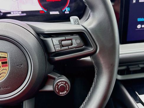Certified 2024 Porsche Cayenne Coupe AWD/4WD image 14