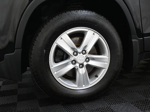 Used 2017 Chevrolet Trax LT w/ Sun & Sound Package AWD/4WD image 36