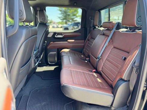 Used 2024 GMC Sierra 1500 Denali Ultimate AWD/4WD image 25