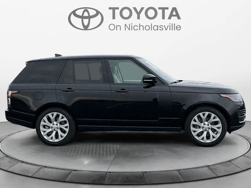 Used 2020 Land Rover Range Rover HSE image 6