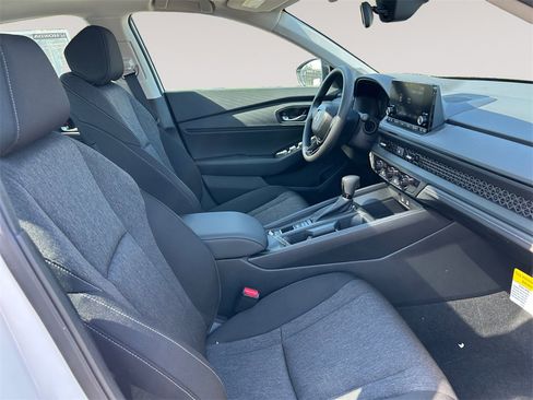 New 2025 Honda Accord SE image 15