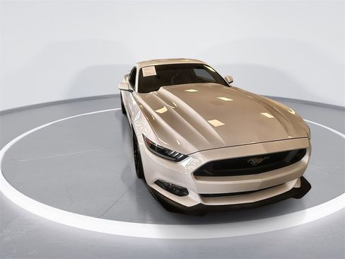 Used 2017 Ford Mustang GT image 2