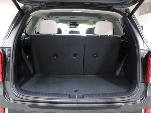 Used 2022 Hyundai Palisade SEL w/ 8P Bench Seat Package image 40