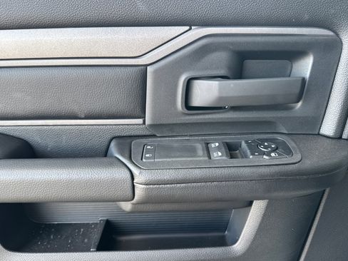 New 2026 RAM 5500 Tradesman w/ Chrome Appearance Group image 10