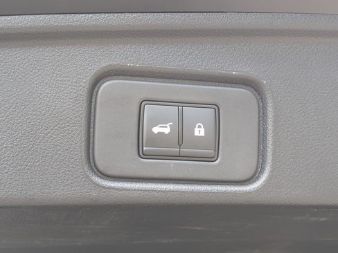 Used 2025 Nissan Pathfinder Rock Creek AWD/4WD image 20