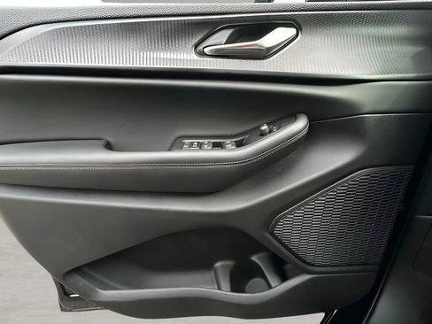 New 2025 Jeep Grand Cherokee L Laredo w/ Luxury Tech Group I image 27