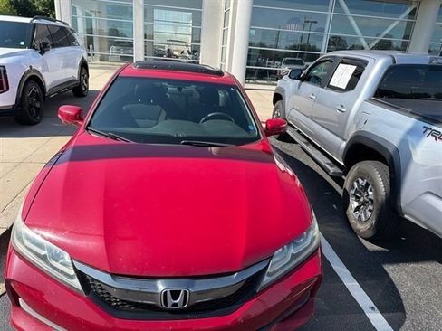 Used 2016 Honda Accord EX image 3