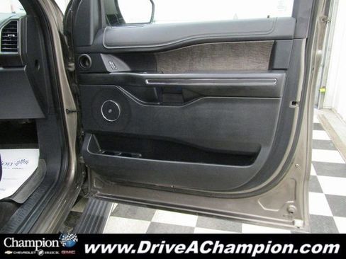 Used 2019 Ford Expedition Limited w/ Equipment Group 302A image 50