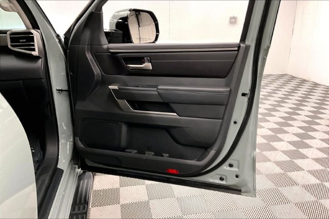 Used 2024 Toyota Sequoia SR5 w/ TRD Off-Road Package AWD/4WD image 21