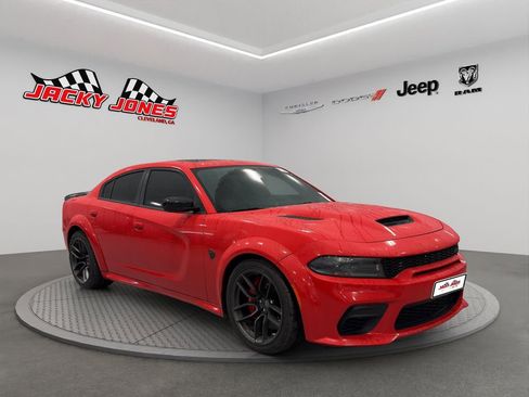 Used 2023 Dodge Charger SRT Hellcat w/ Harman/Kardon Audio Group image 11