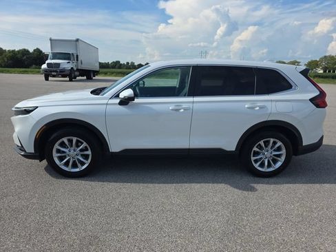 Used 2025 Honda CR-V EX image 10