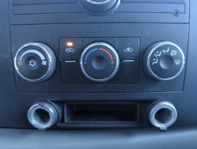 Used 2007 Chevrolet Silverado 2500 W/T RWD image 17