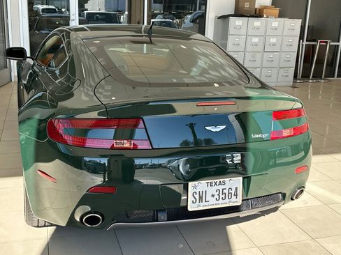 Used 2006 Aston Martin V8 Vantage Coupe image 4