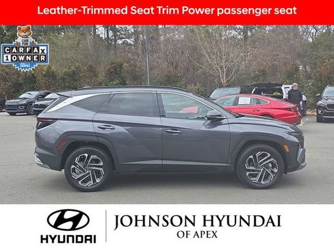 Certified 2025 Hyundai Tucson Limited image 14