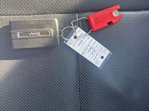 Used 2021 Jeep Grand Cherokee L Overland w/ Luxury Tech Group IV image 31