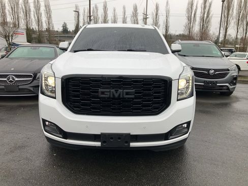 Used 2020 GMC Yukon Denali w/ Denali Ultimate Package image 2